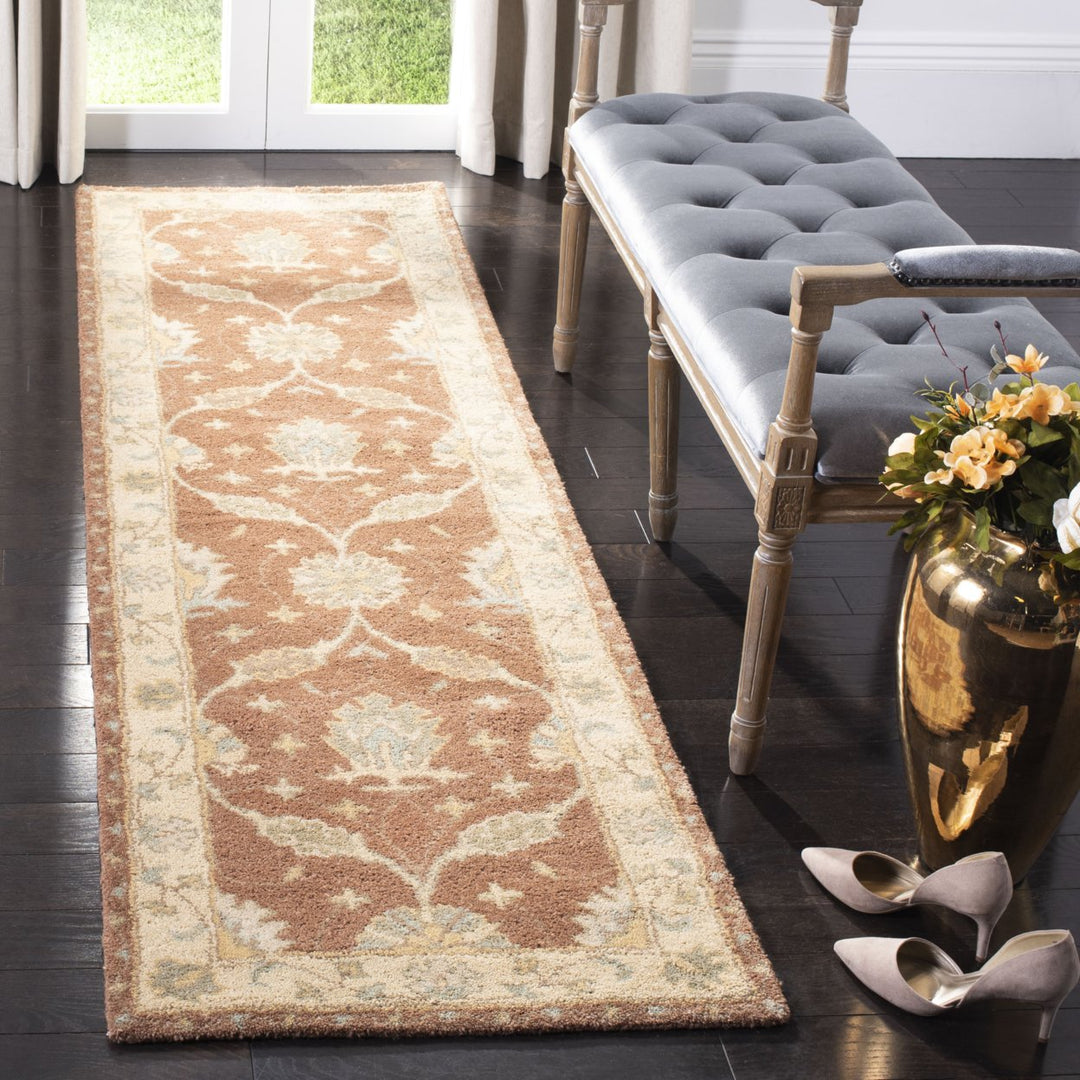 SAFAVIEH Antiquity AT315A Handmade Brown / Taupe Rug Image 10