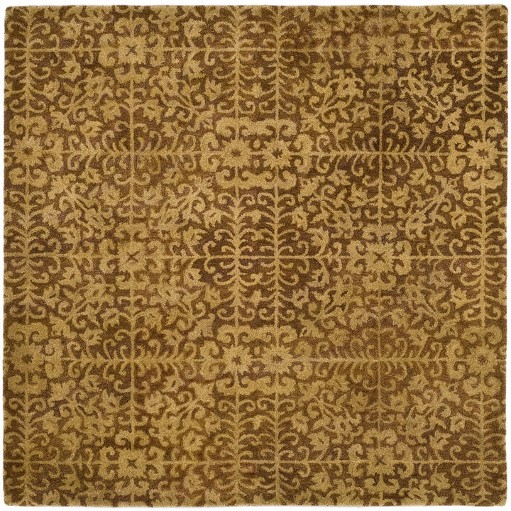 SAFAVIEH Antiquity AT411A Handmade Gold / Beige Rug Image 10