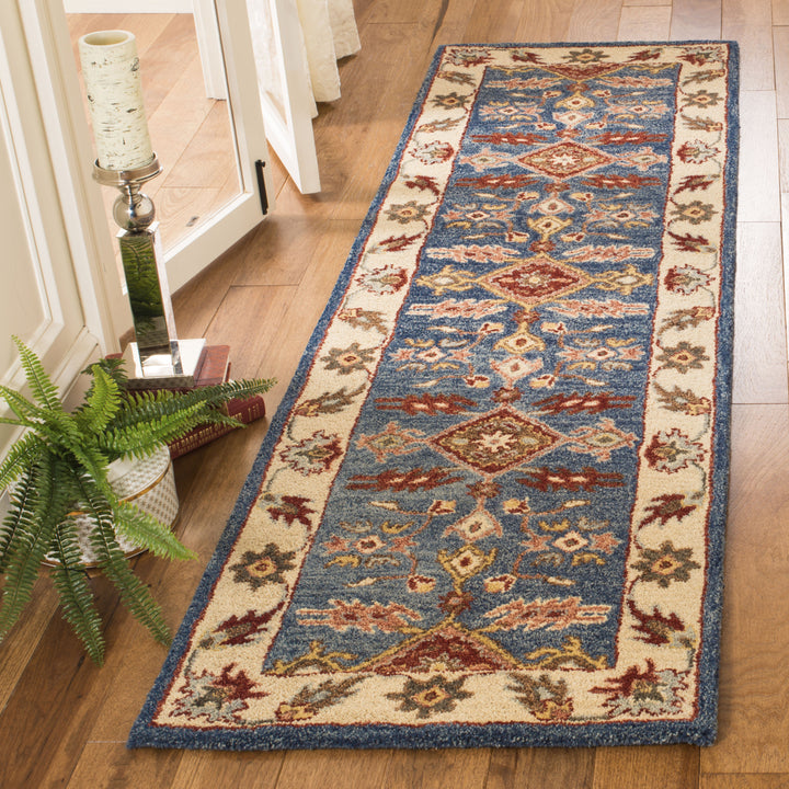 SAFAVIEH Antiquity AT506M Handmade Blue / Red Rug Image 3