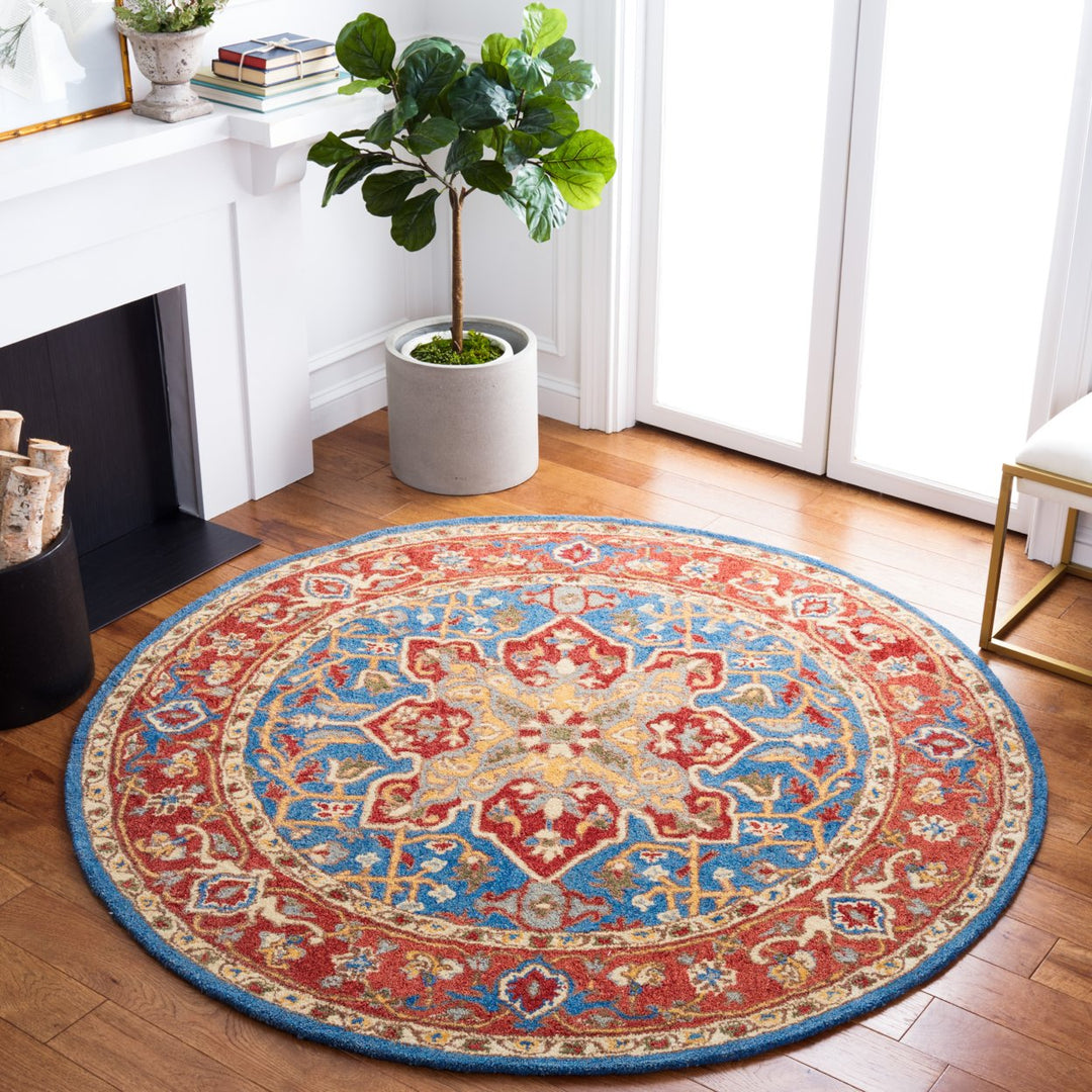 SAFAVIEH Antiquity Collection AT521Q Red / Blue Rug Image 2