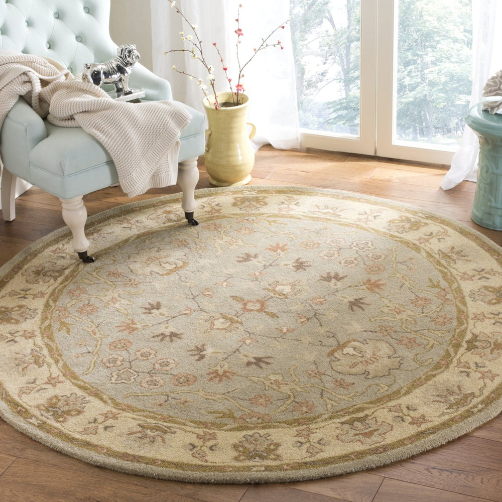 SAFAVIEH Antiquity AT62A Handmade Light Grey / Beige Rug Image 2