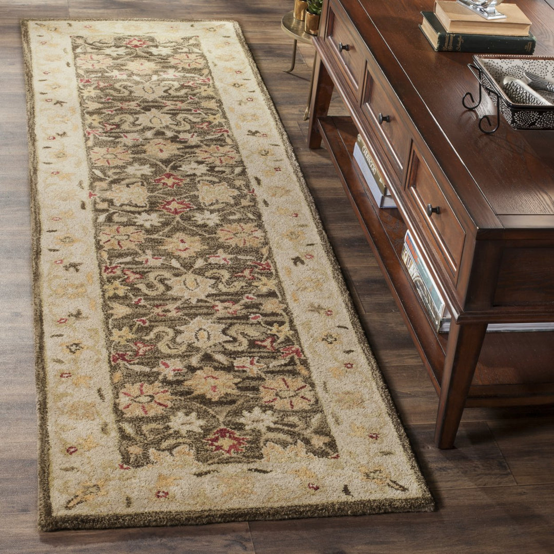 SAFAVIEH Antiquity AT853A Handmade Olive Grey /Beige Rug Image 3