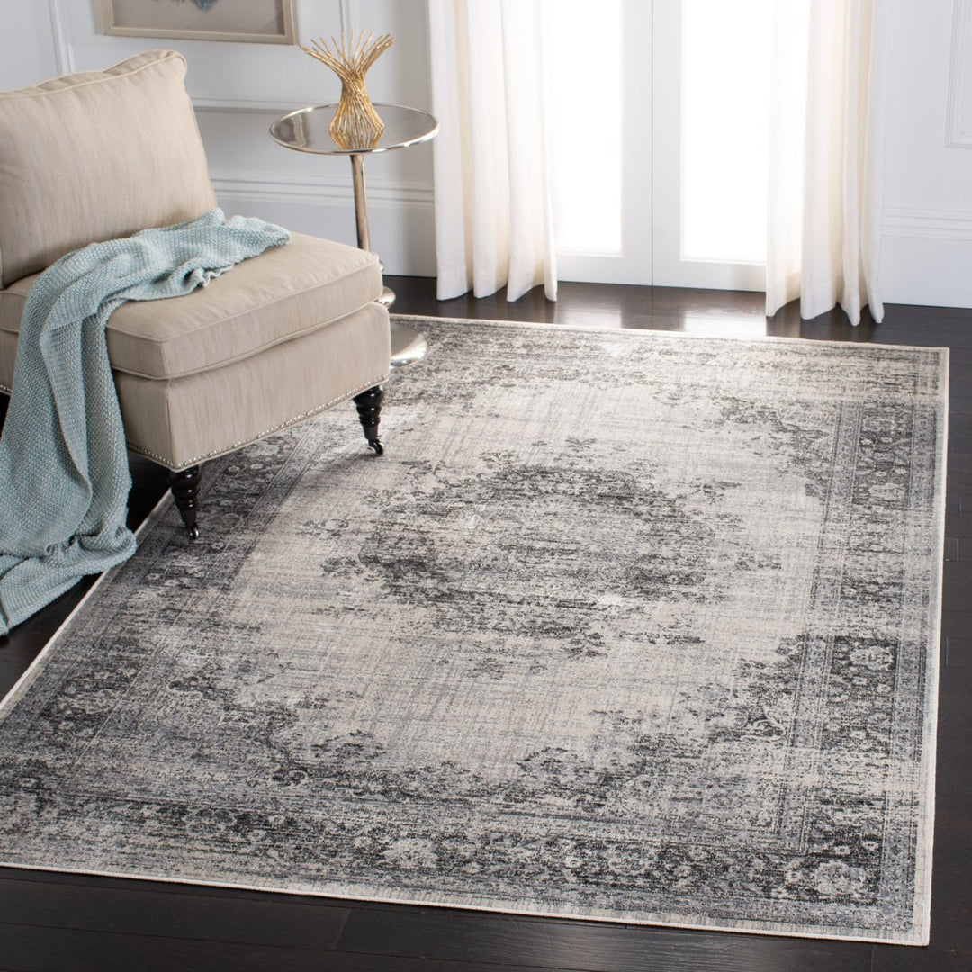 SAFAVIEH Atlas Collection ATL966G Ivory/Grey Rug Image 1