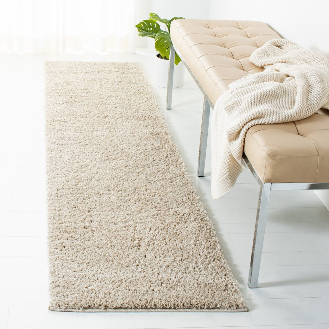 SAFAVIEH August Shag Collection AUG561B Beige Rug Image 3