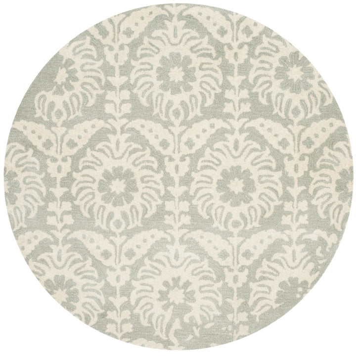 SAFAVIEH Bella BEL125B Handmade Light Grey / Ivory Rug Image 5