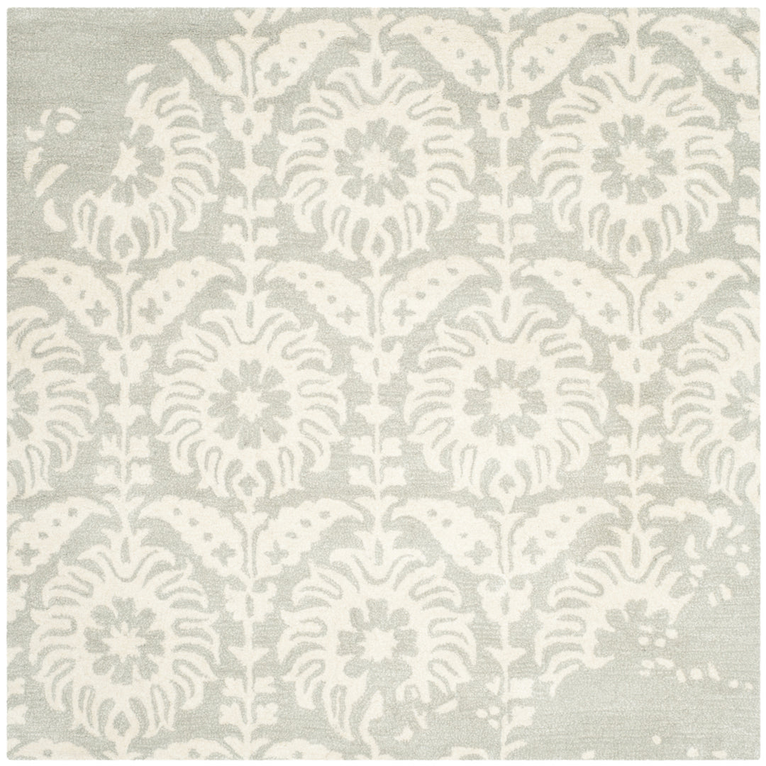 SAFAVIEH Bella BEL125B Handmade Light Grey / Ivory Rug Image 6