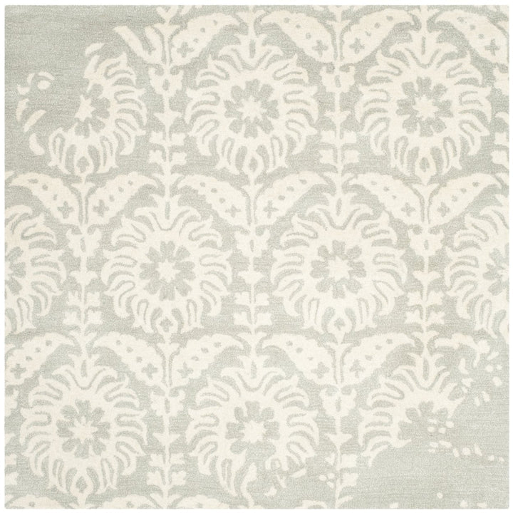 SAFAVIEH Bella BEL125B Handmade Light Grey / Ivory Rug Image 1