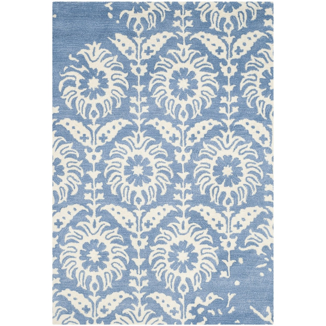 SAFAVIEH Bella BEL125C Handmade Light Blue / Ivory Rug Image 1