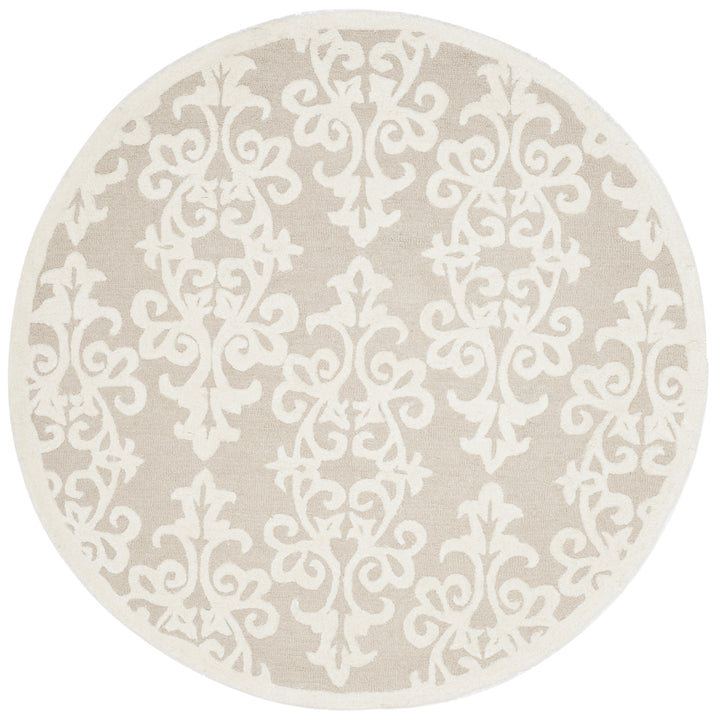 SAFAVIEH Bella BEL127B Handmade Sand / Ivory Rug Image 4