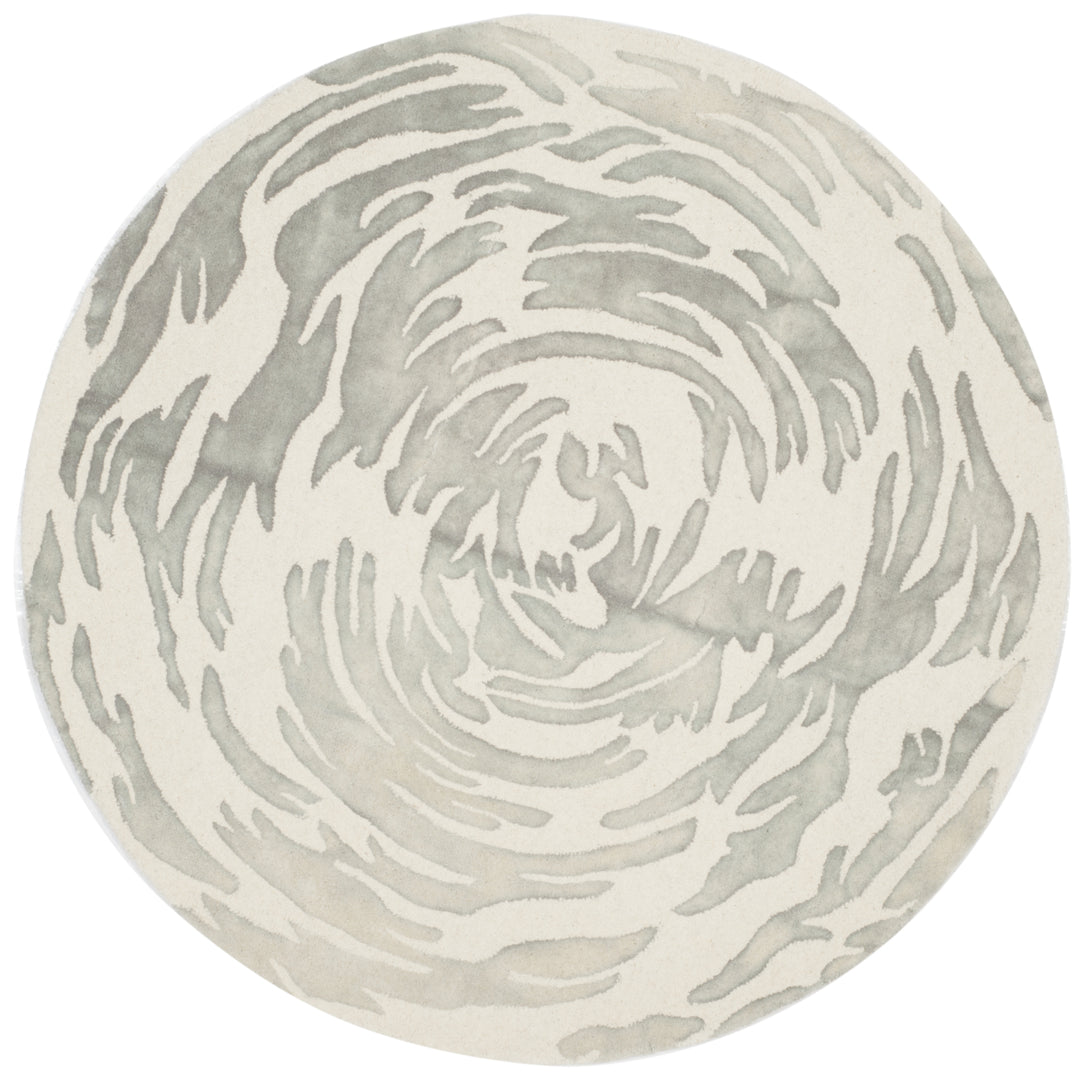 SAFAVIEH Bella BEL128A Handmade Ivory / Grey Rug Image 4