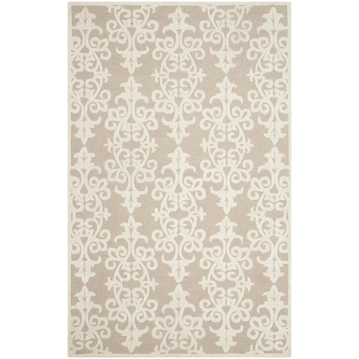 SAFAVIEH Bella BEL127B Handmade Sand / Ivory Rug Image 10