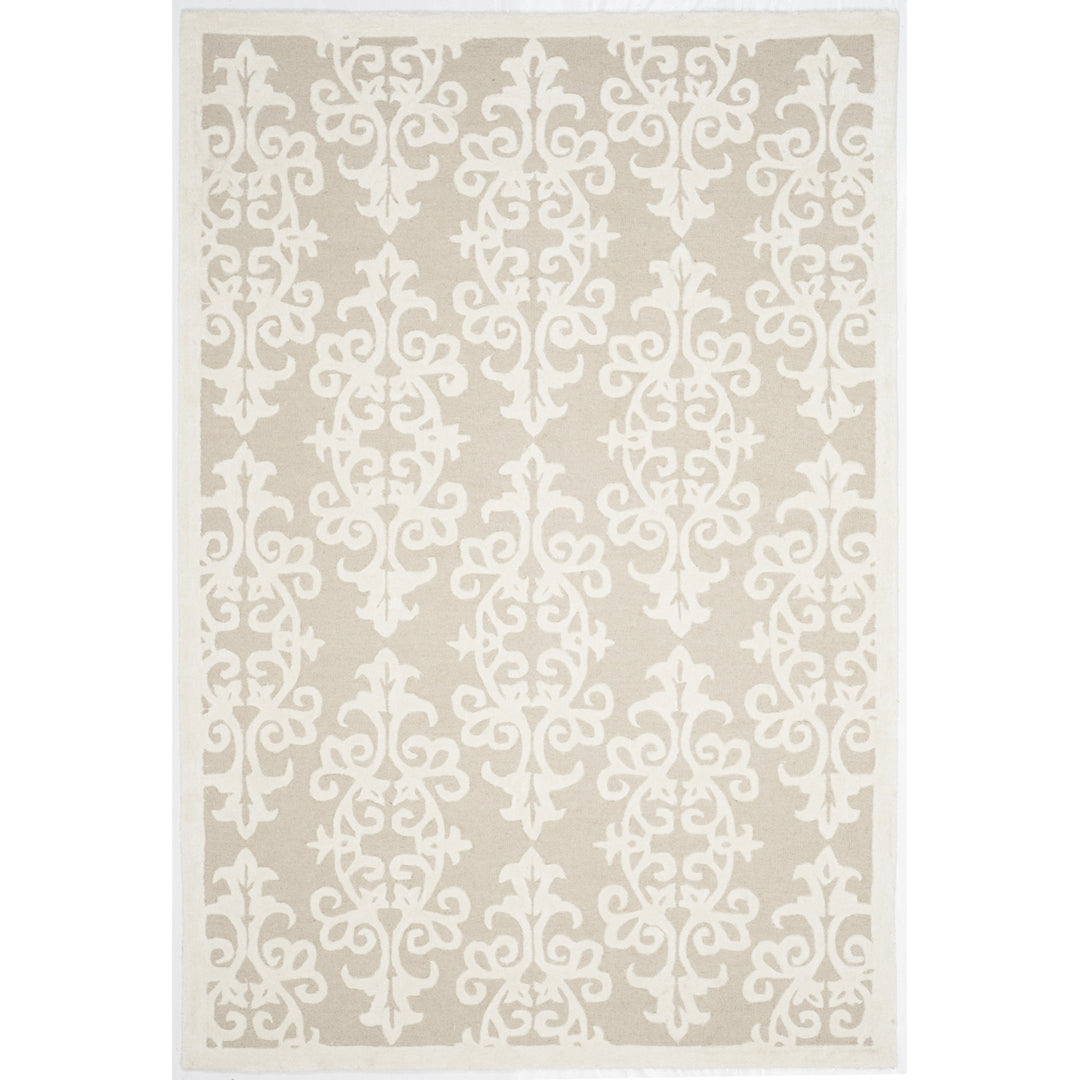 SAFAVIEH Bella BEL127B Handmade Sand / Ivory Rug Image 11