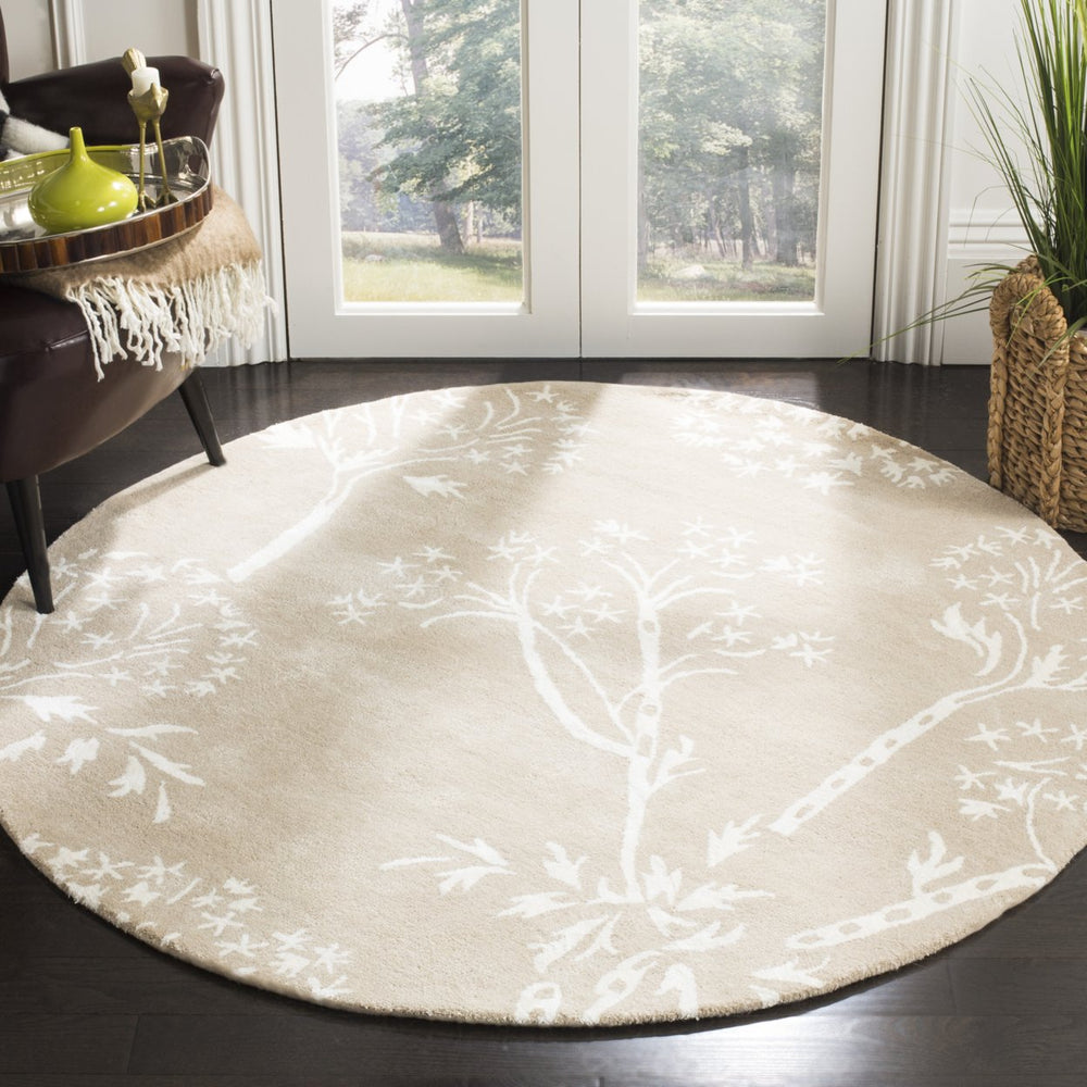 SAFAVIEH Bella BEL131C Handmade Sand / Ivory Rug Image 2