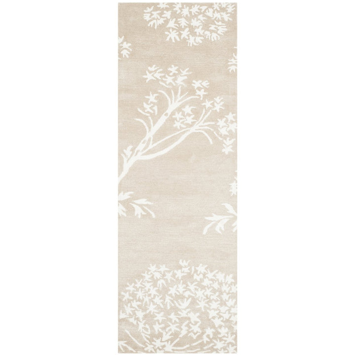 SAFAVIEH Bella BEL131C Handmade Sand / Ivory Rug Image 1