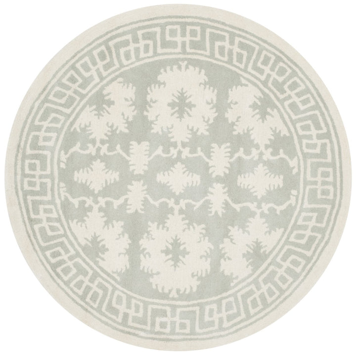 SAFAVIEH Bella BEL132B Handmade Grey / Ivory Rug Image 1