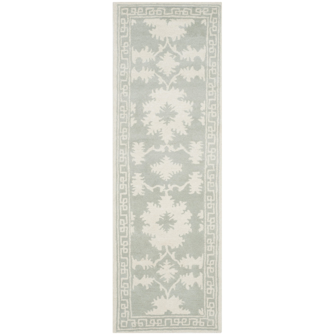 SAFAVIEH Bella BEL132B Handmade Grey / Ivory Rug Image 5