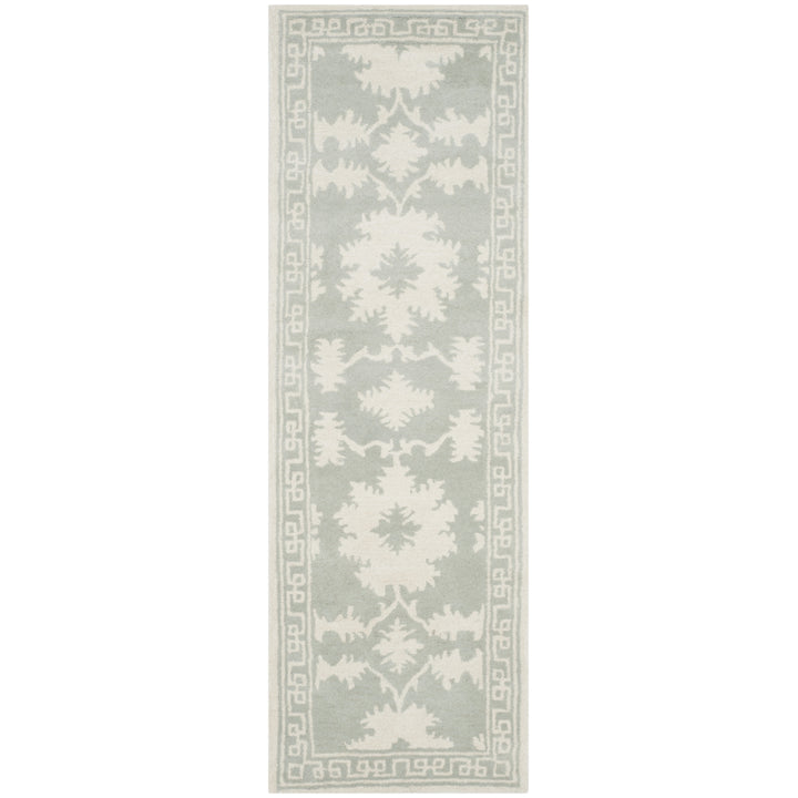 SAFAVIEH Bella BEL132B Handmade Grey / Ivory Rug Image 5