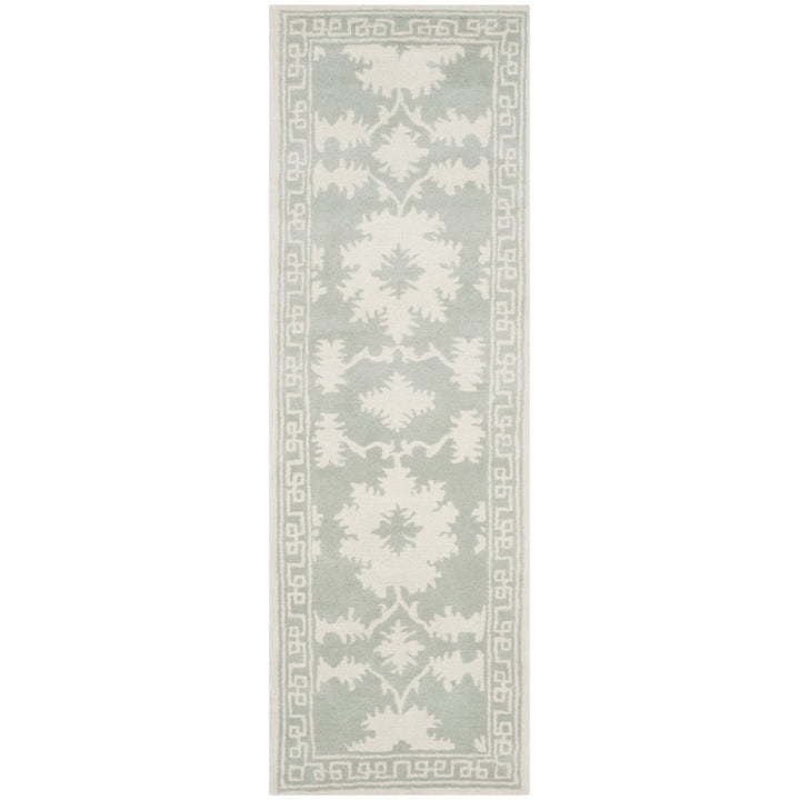 SAFAVIEH Bella BEL132B Handmade Grey / Ivory Rug Image 1