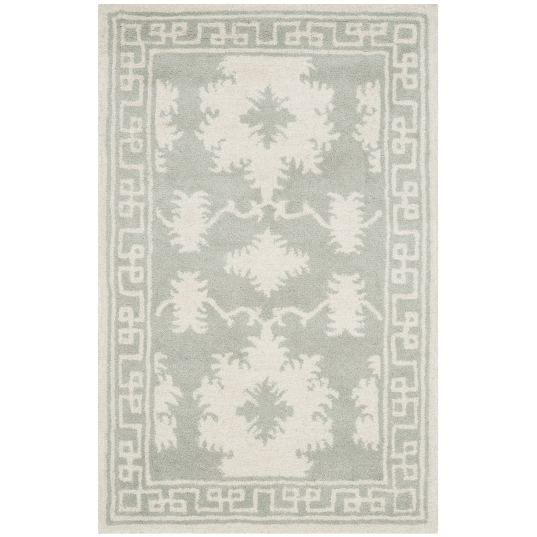 SAFAVIEH Bella BEL132B Handmade Grey / Ivory Rug Image 8