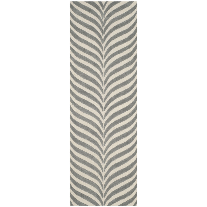 SAFAVIEH Bella BEL135B Handmade Ivory / Grey Rug Image 5