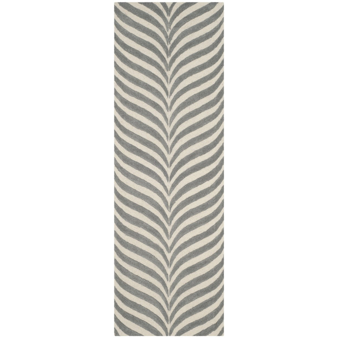 SAFAVIEH Bella BEL135B Handmade Ivory / Grey Rug Image 1