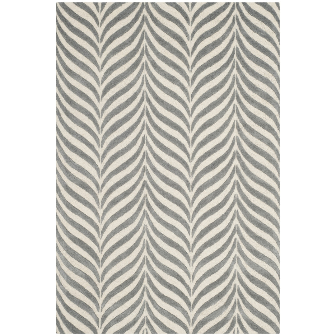 SAFAVIEH Bella BEL135B Handmade Ivory / Grey Rug Image 9