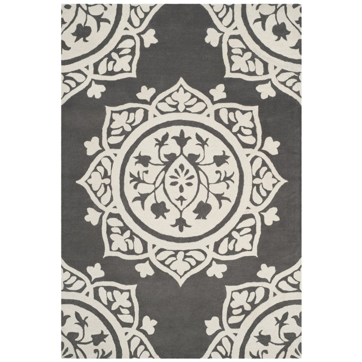 SAFAVIEH Bella BEL136C Handmade Dark Grey / Ivory Rug Image 10