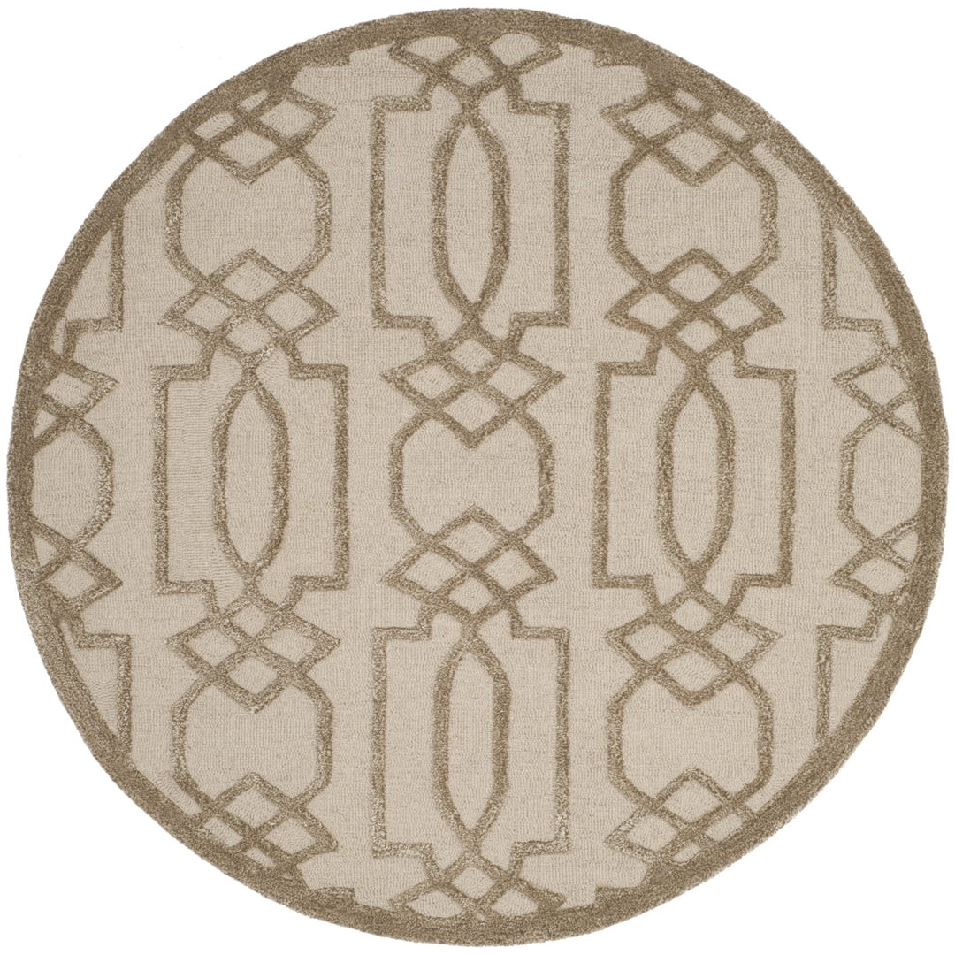 SAFAVIEH Bella BEL138A Handmade Sand / Brown Rug Image 4