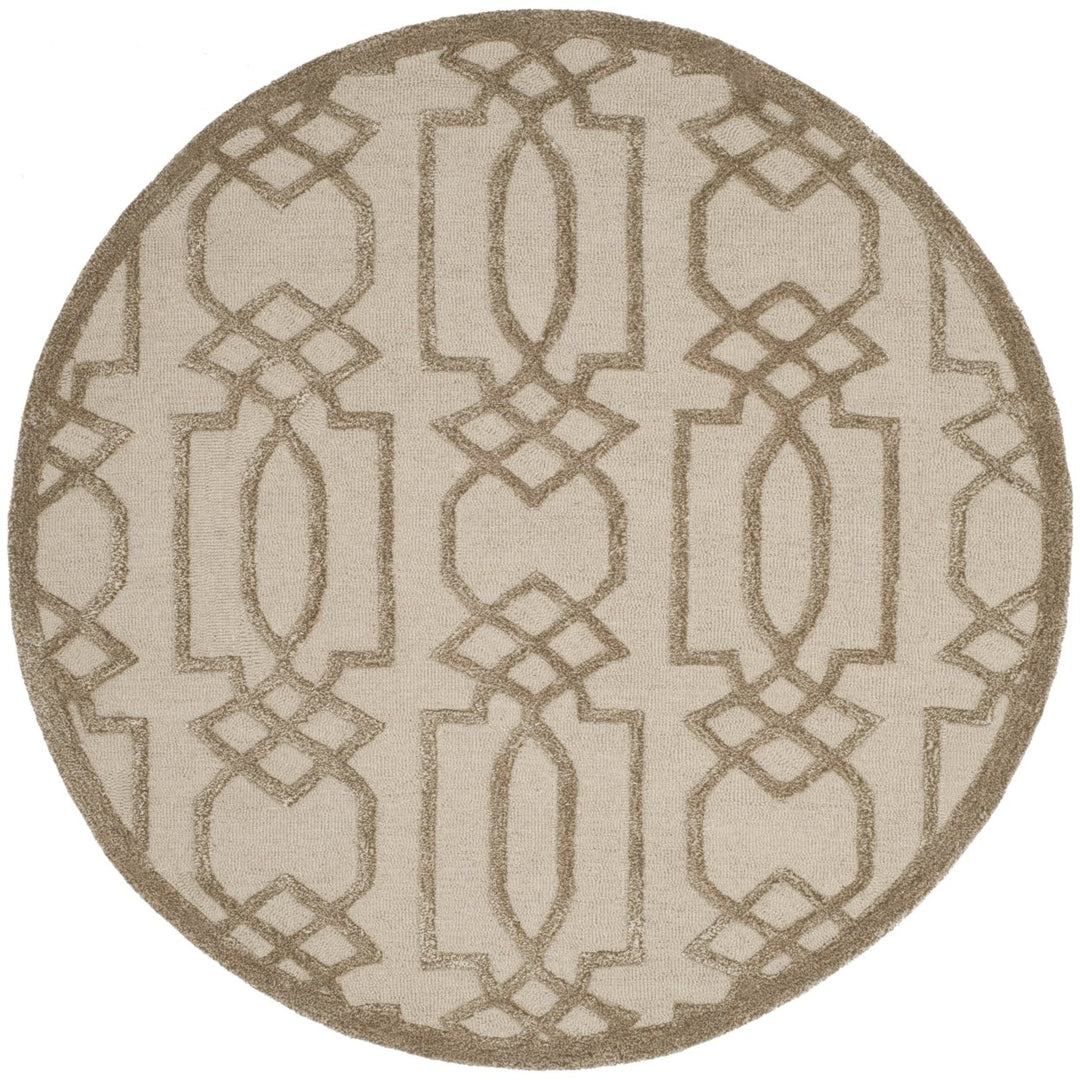 SAFAVIEH Bella BEL138A Handmade Sand / Brown Rug Image 1