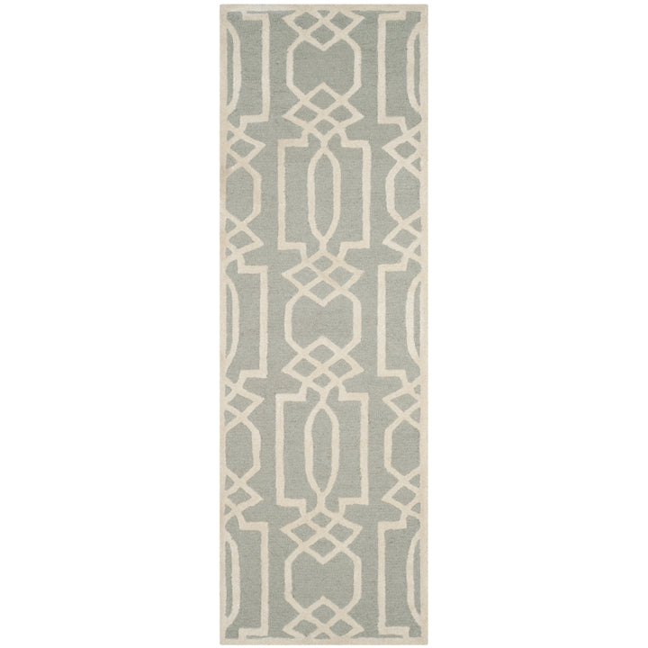 SAFAVIEH Bella BEL138B Handmade Grey / Ivory Rug Image 5