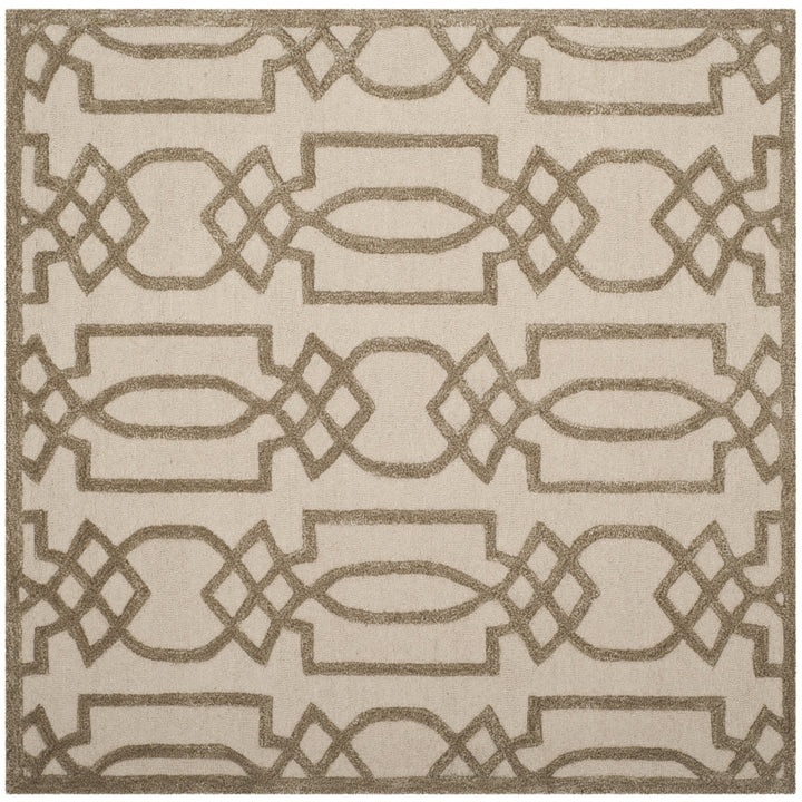 SAFAVIEH Bella BEL138A Handmade Sand / Brown Rug Image 6