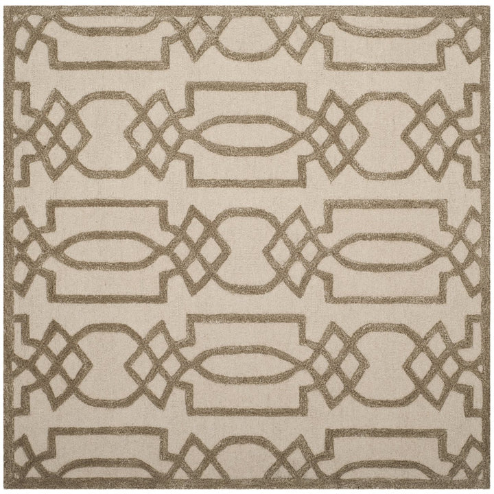 SAFAVIEH Bella BEL138A Handmade Sand / Brown Rug Image 1