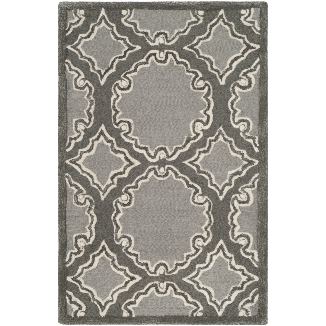 SAFAVIEH Bella BEL139A Handmade Grey / Light Grey Rug Image 2