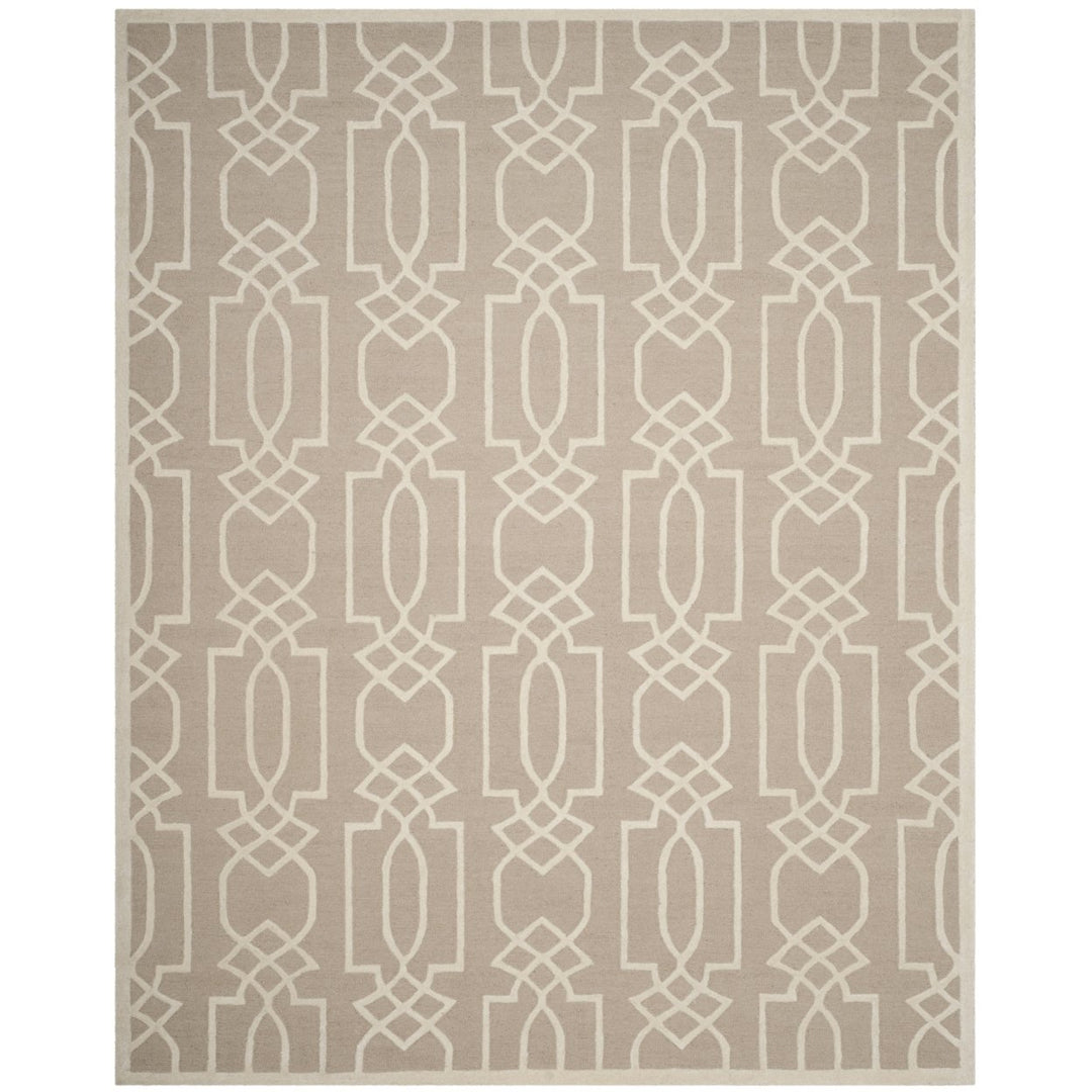 SAFAVIEH Bella BEL138C Handmade Sand / Ivory Rug Image 1