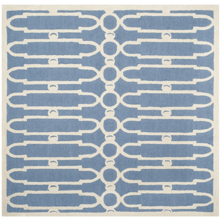 SAFAVIEH Bella BEL137A Handmade Blue / Ivory Rug Image 6