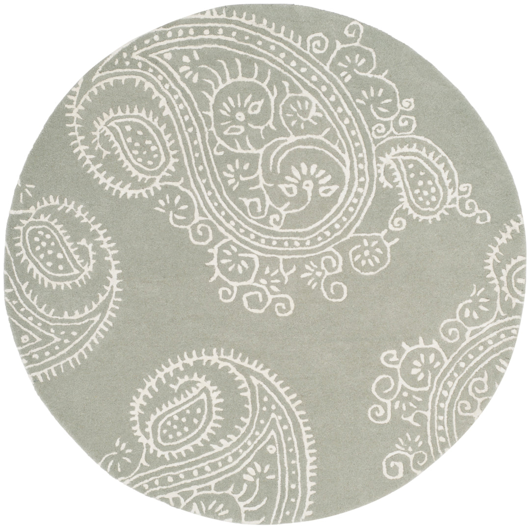 SAFAVIEH Bella BEL153A Handmade Grey / Ivory Rug Image 4