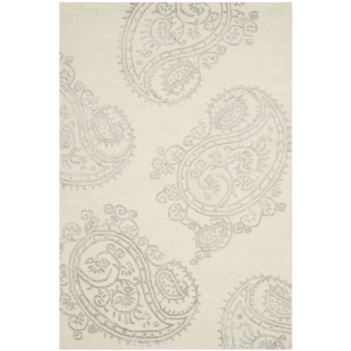 SAFAVIEH Bella BEL153B Handmade Ivory / Beige Rug Image 4