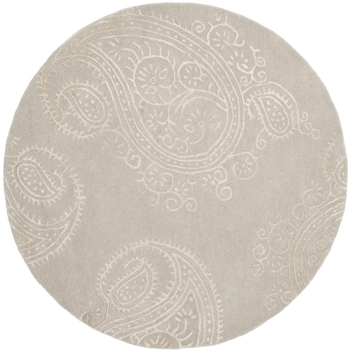 SAFAVIEH Bella BEL153C Handmade Silver / Beige Rug Image 1