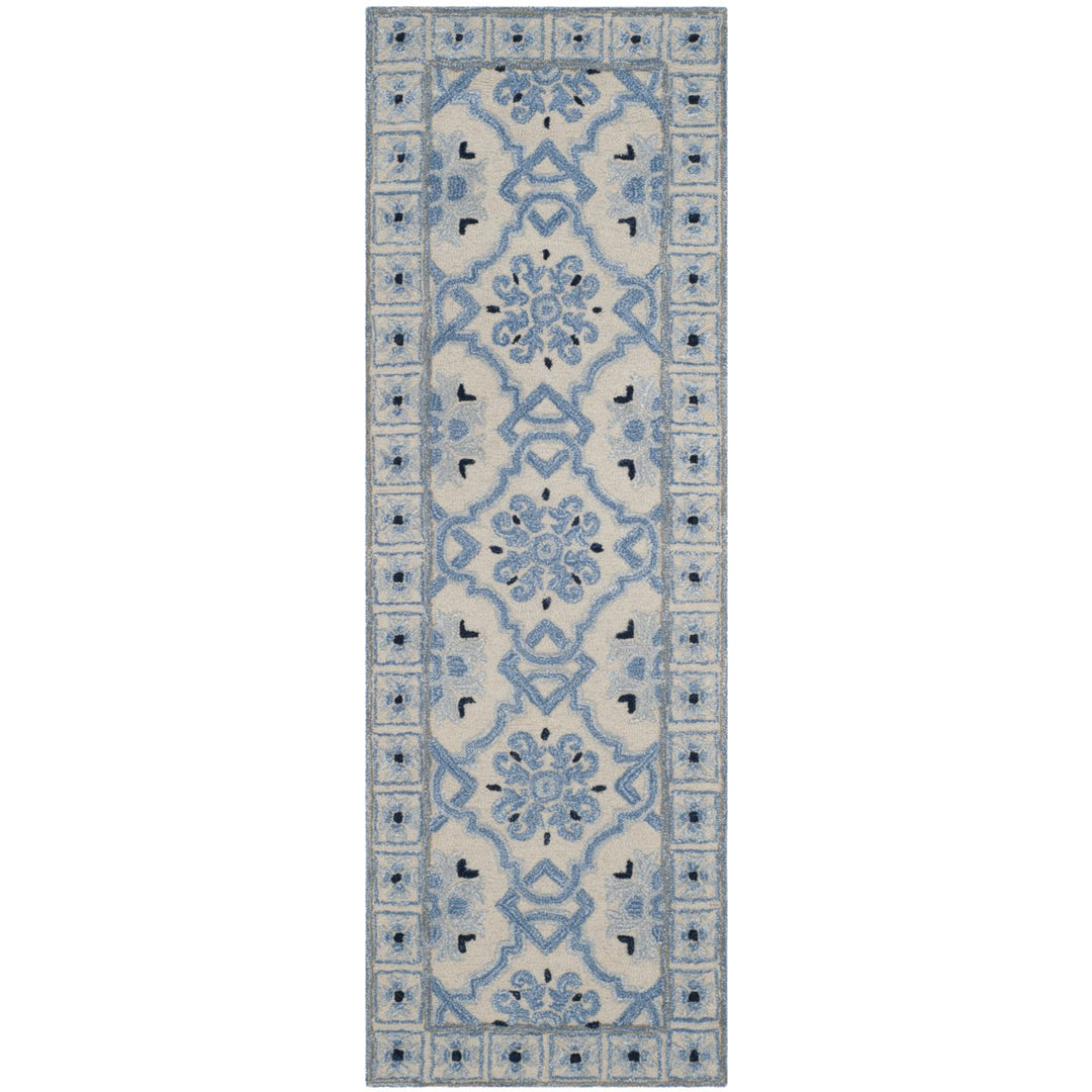 SAFAVIEH Bella BEL155A Handmade Ivory / Blue Rug Image 4