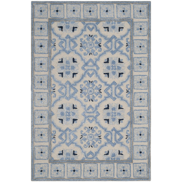 SAFAVIEH Bella BEL155A Handmade Ivory / Blue Rug Image 10