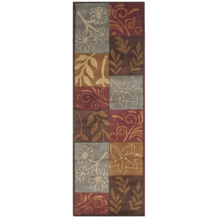 SAFAVIEH Bella Collection BEL352A Handmade Multi Rug Image 3