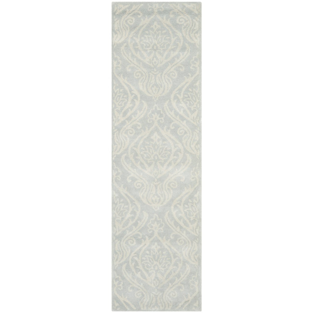 SAFAVIEH Bella BEL445A Handmade Silver / Ivory Rug Image 1