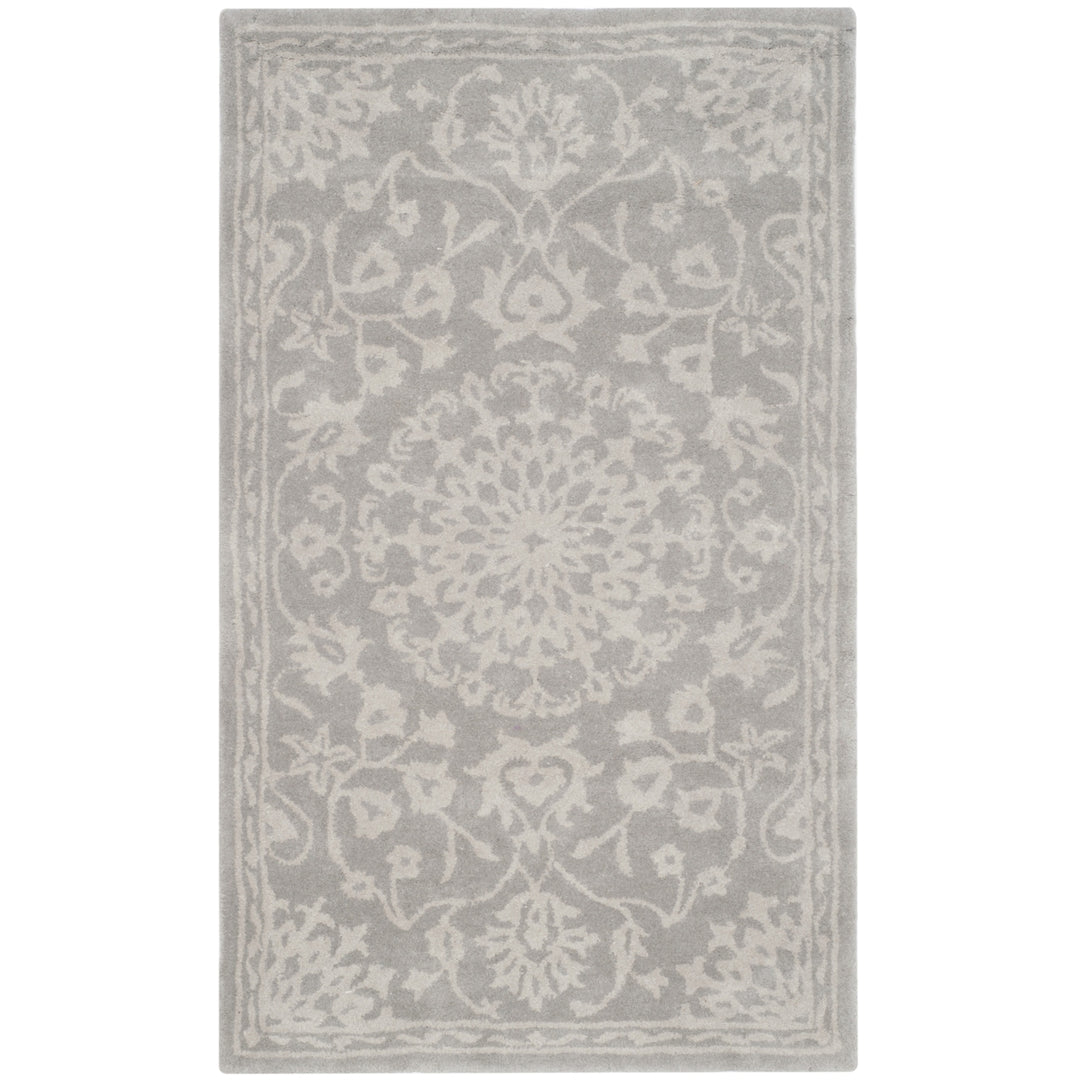 SAFAVIEH Bella BEL446A Handmade Grey / Silver Rug Image 8