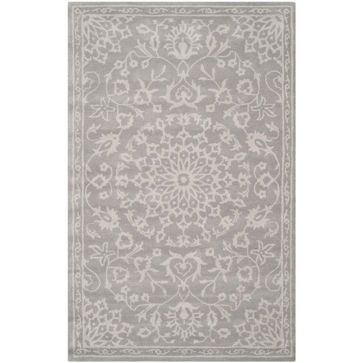 SAFAVIEH Bella BEL446A Handmade Grey / Silver Rug Image 9