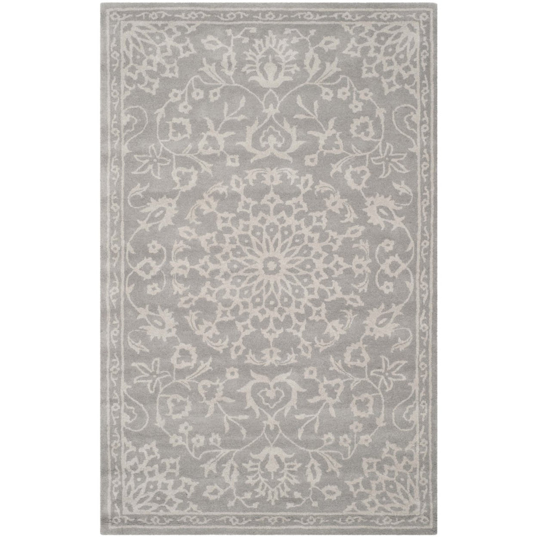 SAFAVIEH Bella BEL446A Handmade Grey / Silver Rug Image 1