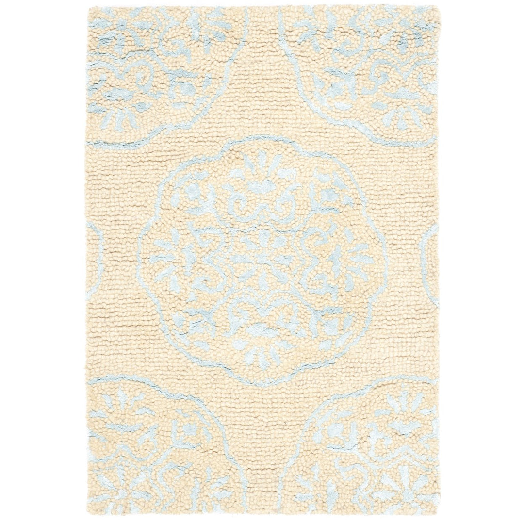 SAFAVIEH Bella BEL711C Handmade Beige / Blue Rug Image 1