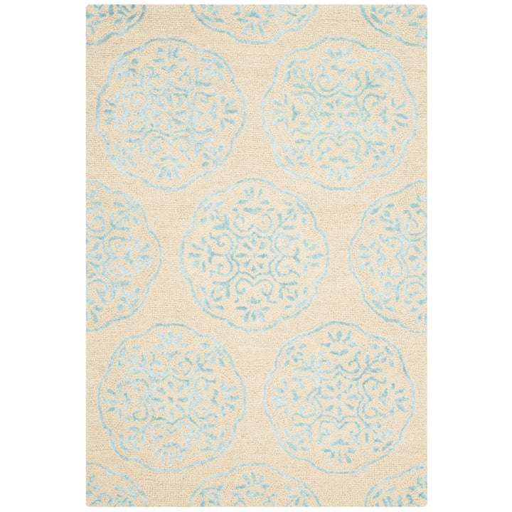 SAFAVIEH Bella BEL711C Handmade Beige / Blue Rug Image 5