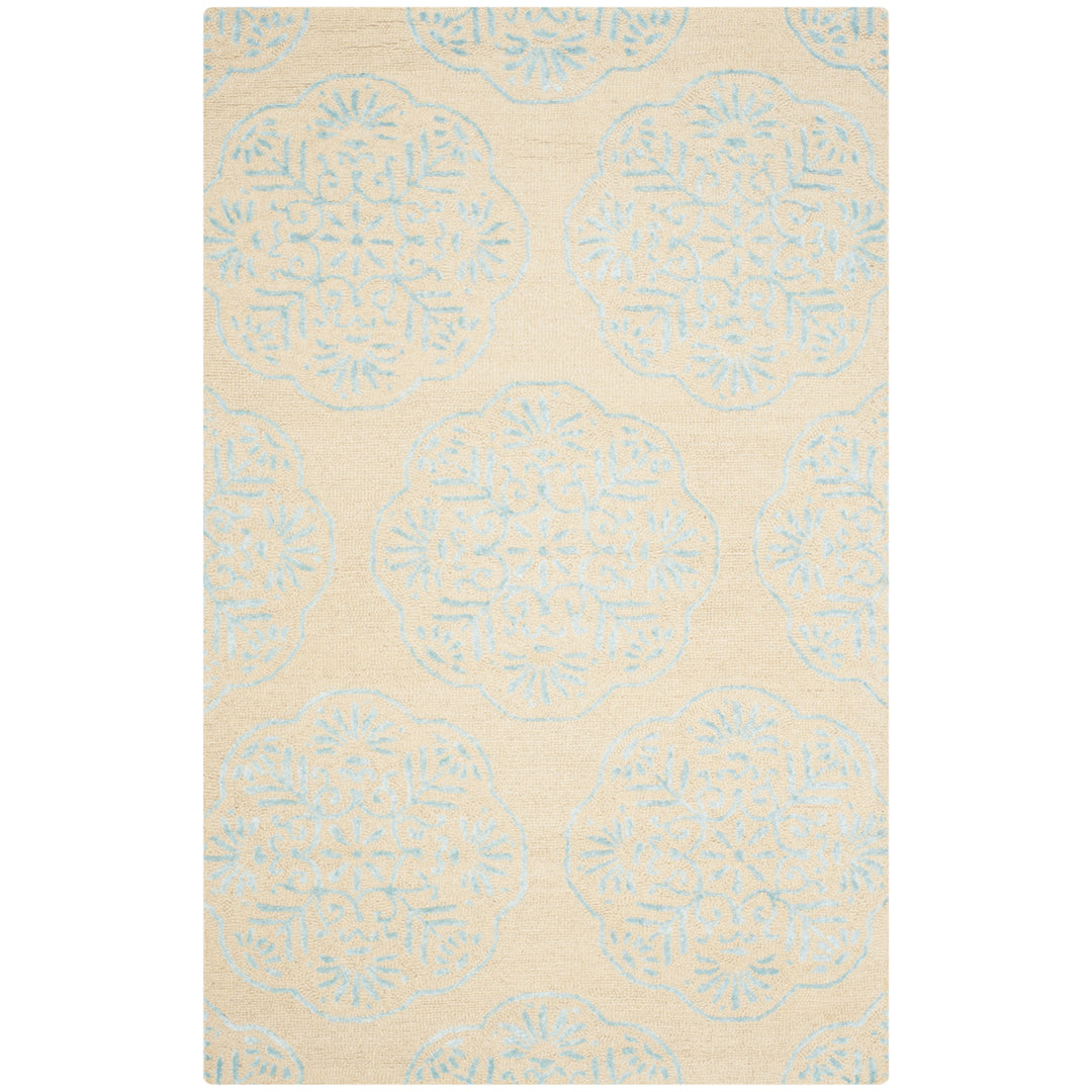 SAFAVIEH Bella BEL711C Handmade Beige / Blue Rug Image 6