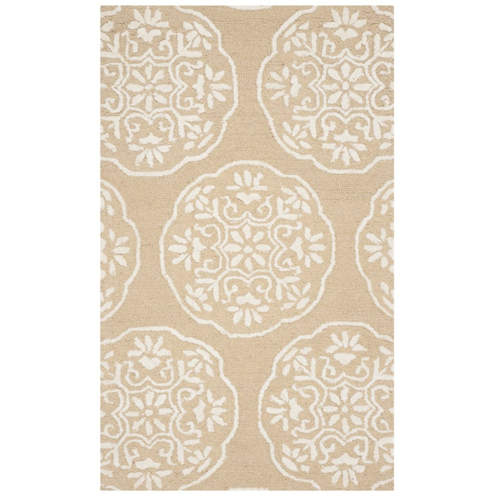 SAFAVIEH Bella BEL711A Handmade Beige / Ivory Rug Image 9