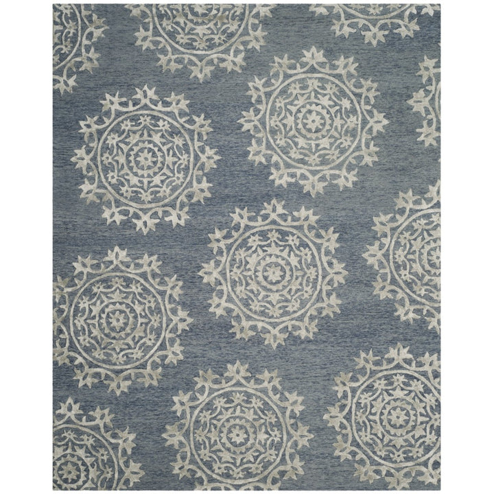 SAFAVIEH Bella Collection BEL914A Handmade Blue Rug Image 1